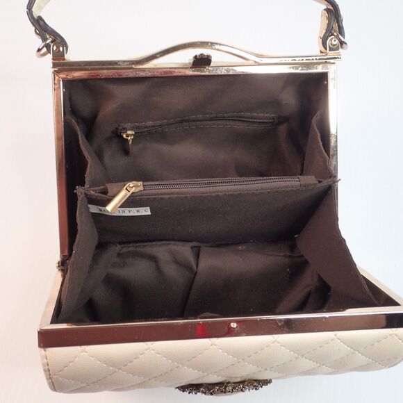 Vintage Quilted Frame Handbag Jeweled Brooch Accent Peoples Republic Of China - Picture 3 of 16